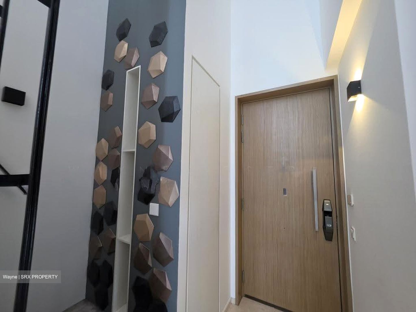 Marine Blue (D15), Condominium #635256591